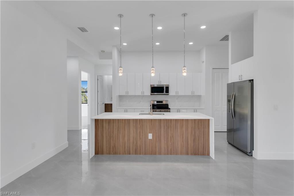 LEHIGH ACRES - Residential Lease