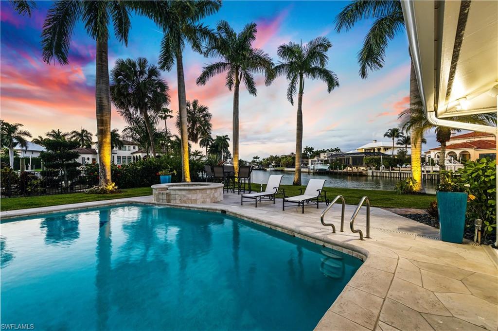 ROYAL HARBOR - Residential