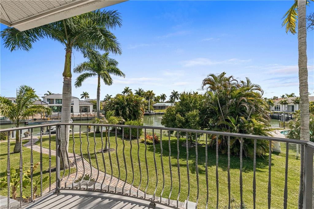 ROYAL HARBOR - Residential