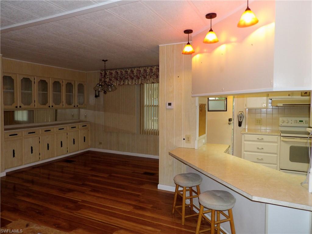 FOREST PARK MOBILE HOME - Residential