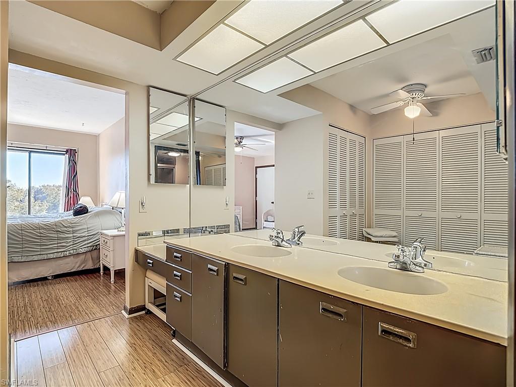 LAKESIDE AT LOCHMOOR CONDO - Residential