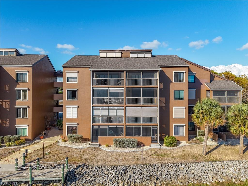 LAKESIDE AT LOCHMOOR CONDO - Residential