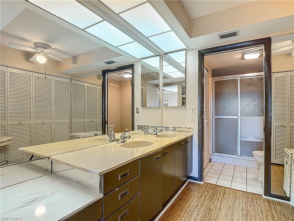 LAKESIDE AT LOCHMOOR CONDO - Residential