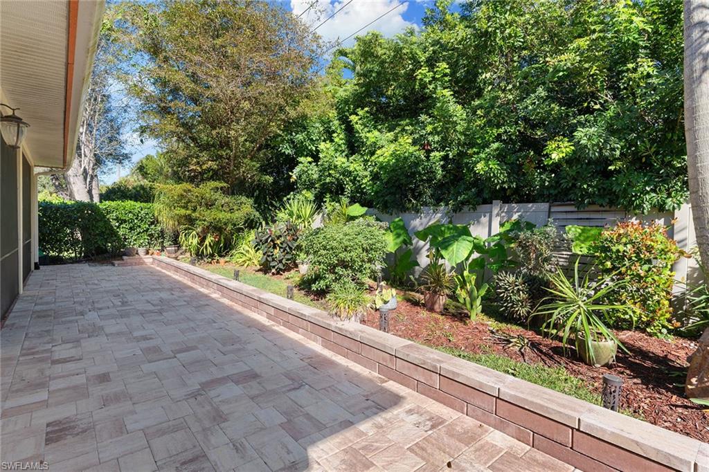 WORLD TENNIS CENTER - Residential