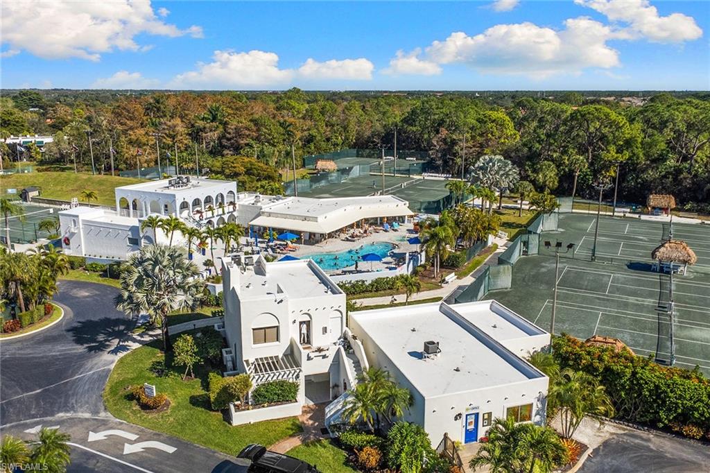 WORLD TENNIS CENTER - Residential