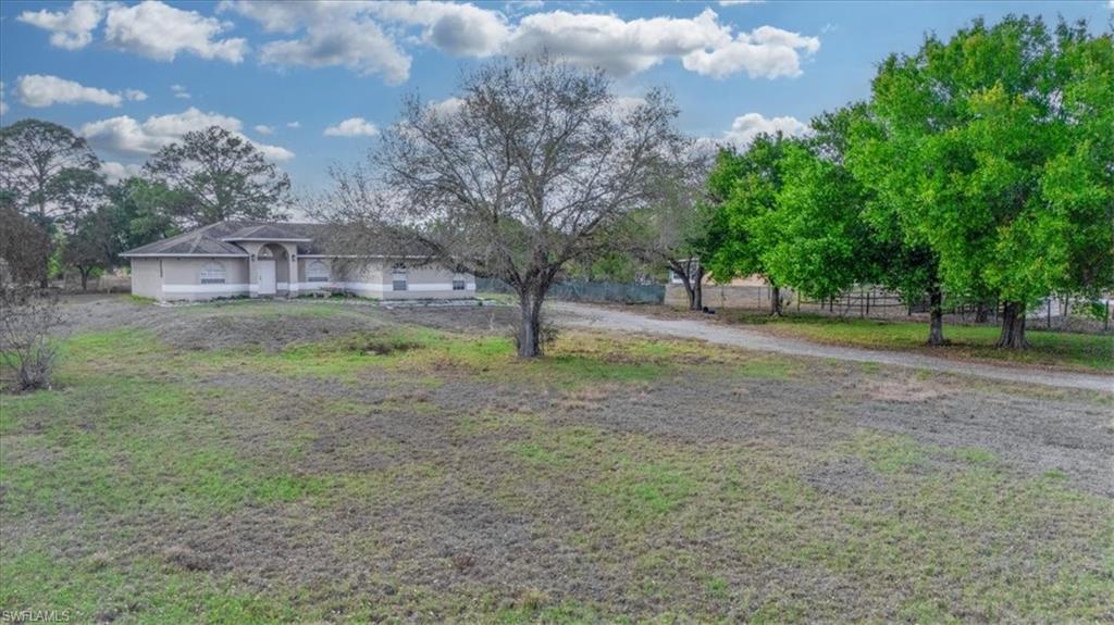 MONTURA - Residential