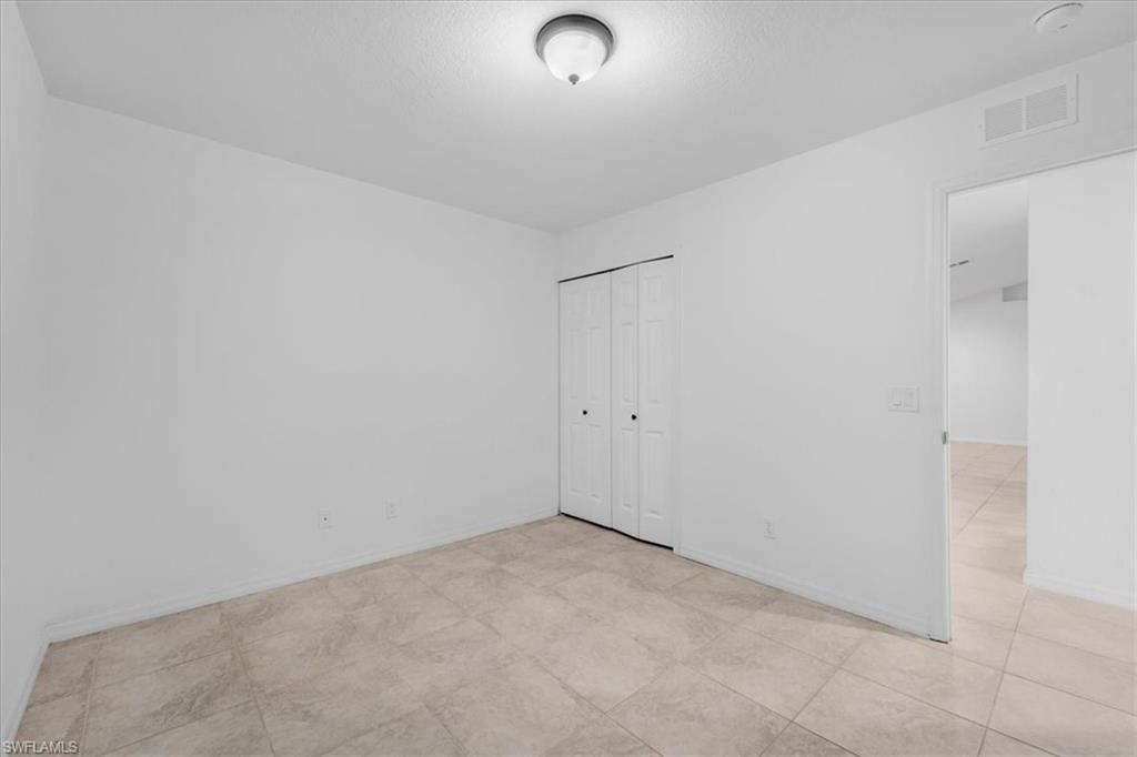 MONTURA - Residential