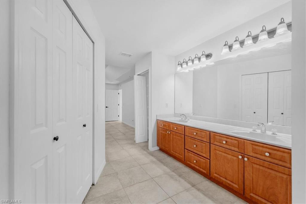 MONTURA - Residential