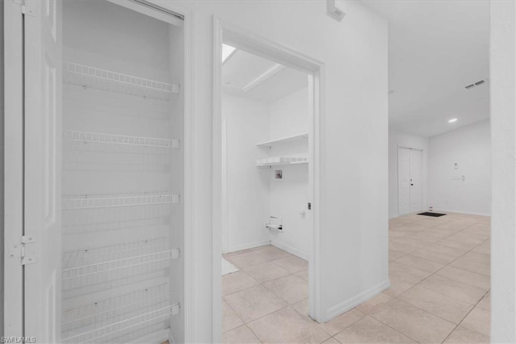 MONTURA - Residential