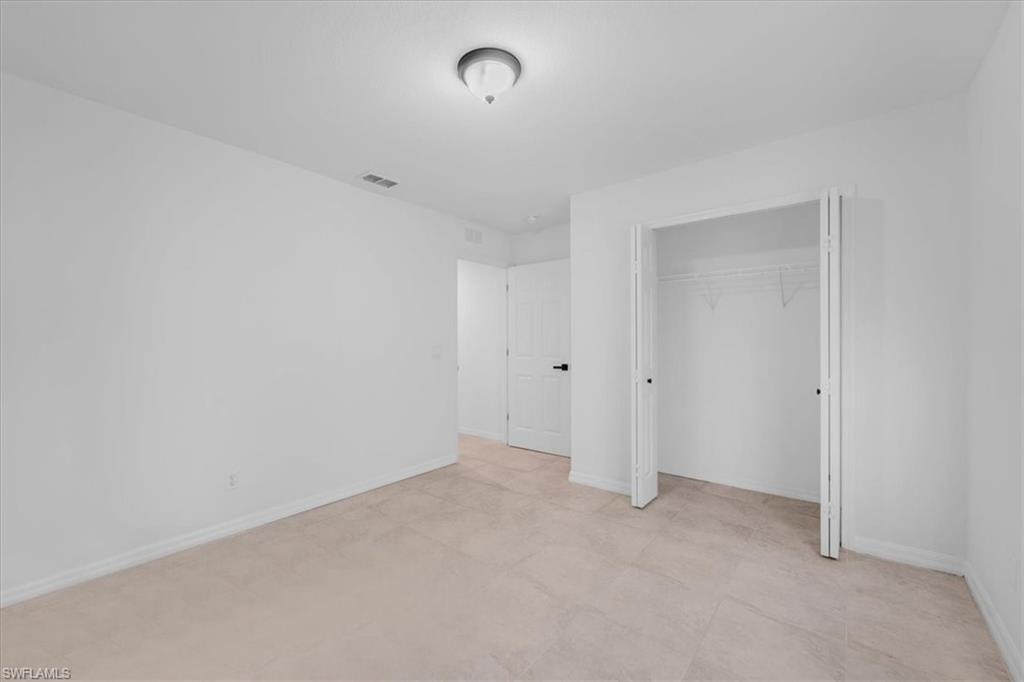 MONTURA - Residential