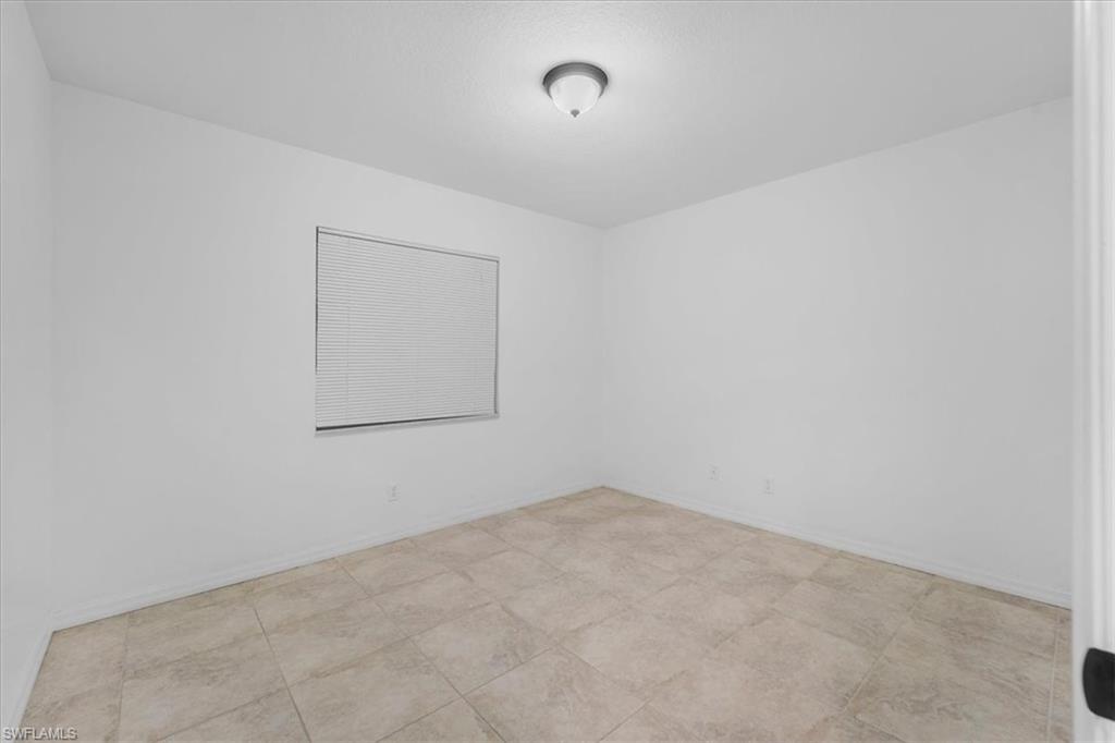 MONTURA - Residential