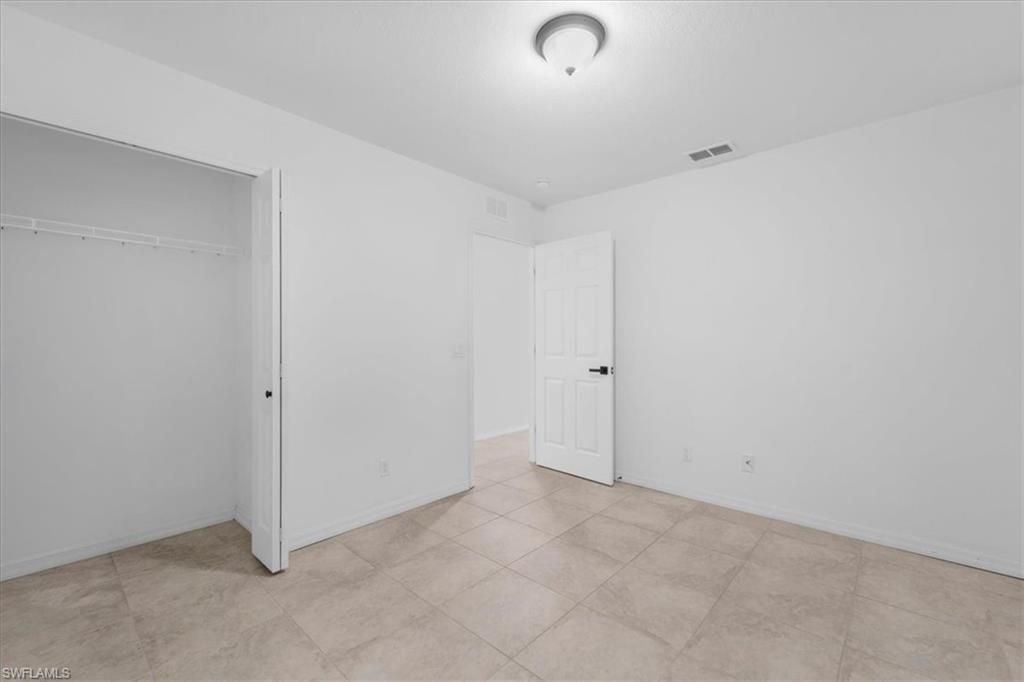 MONTURA - Residential