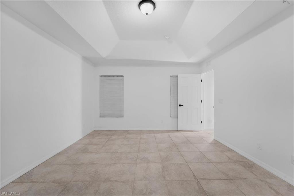 MONTURA - Residential