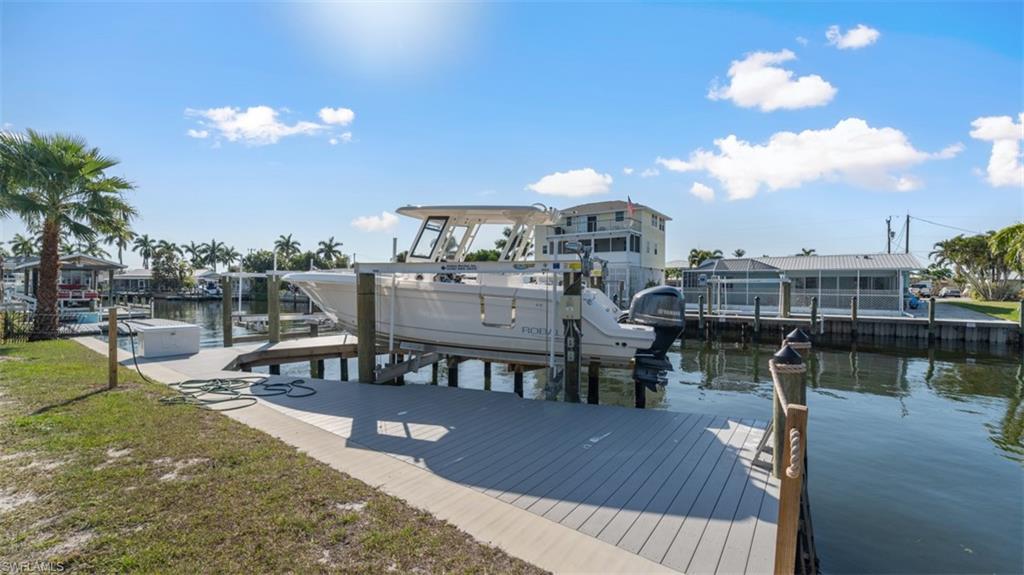 ISLAND HARBORS - Land