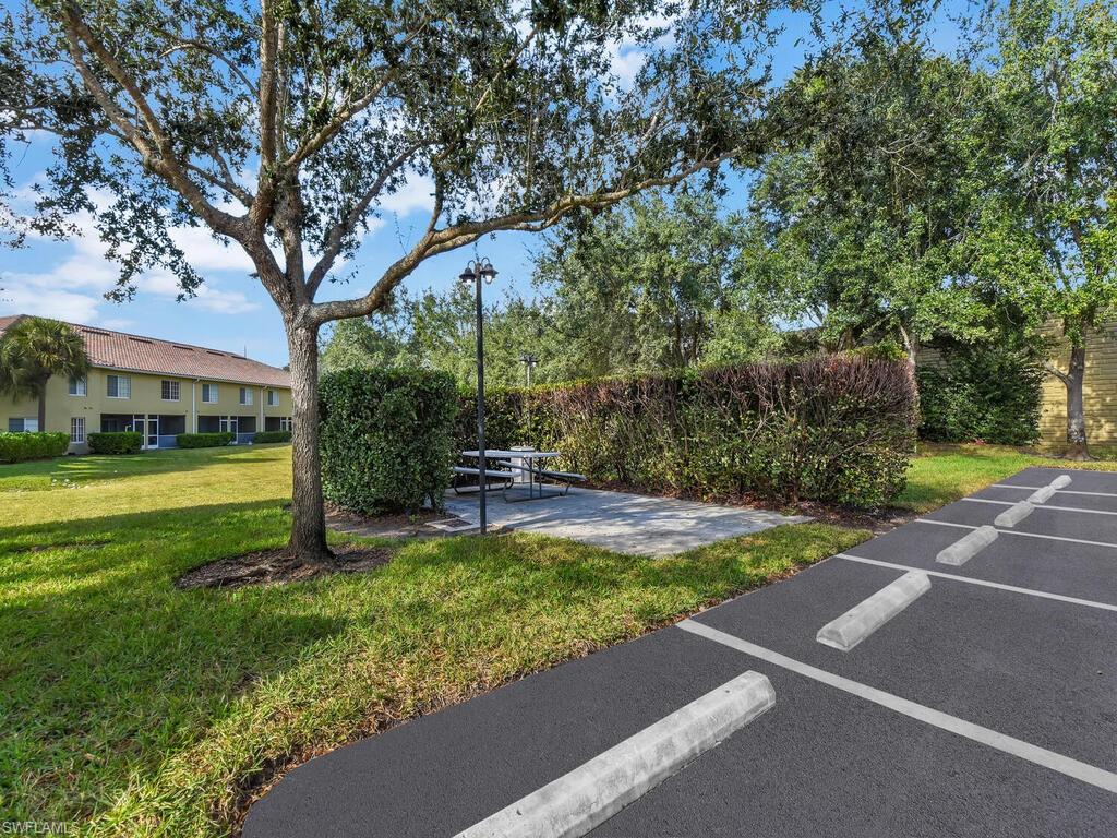 TOWNHOMES AT STONEYBROOK - Residential