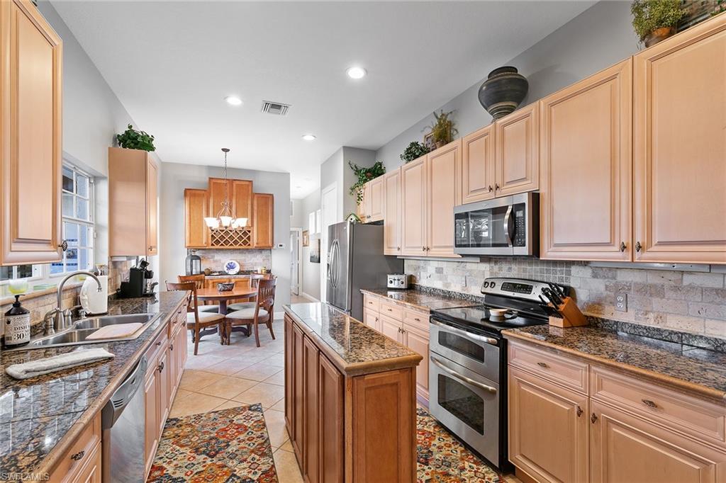 COTTON GREEN - Residential Lease