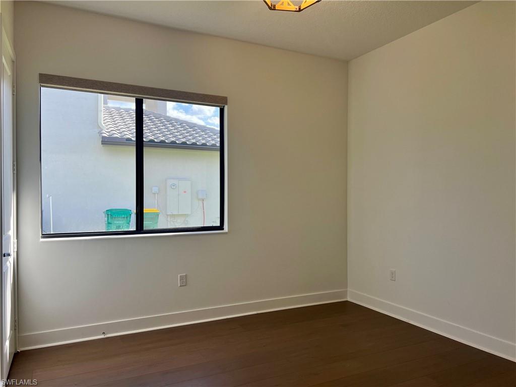 MAPLE RIDGE - Residential Lease