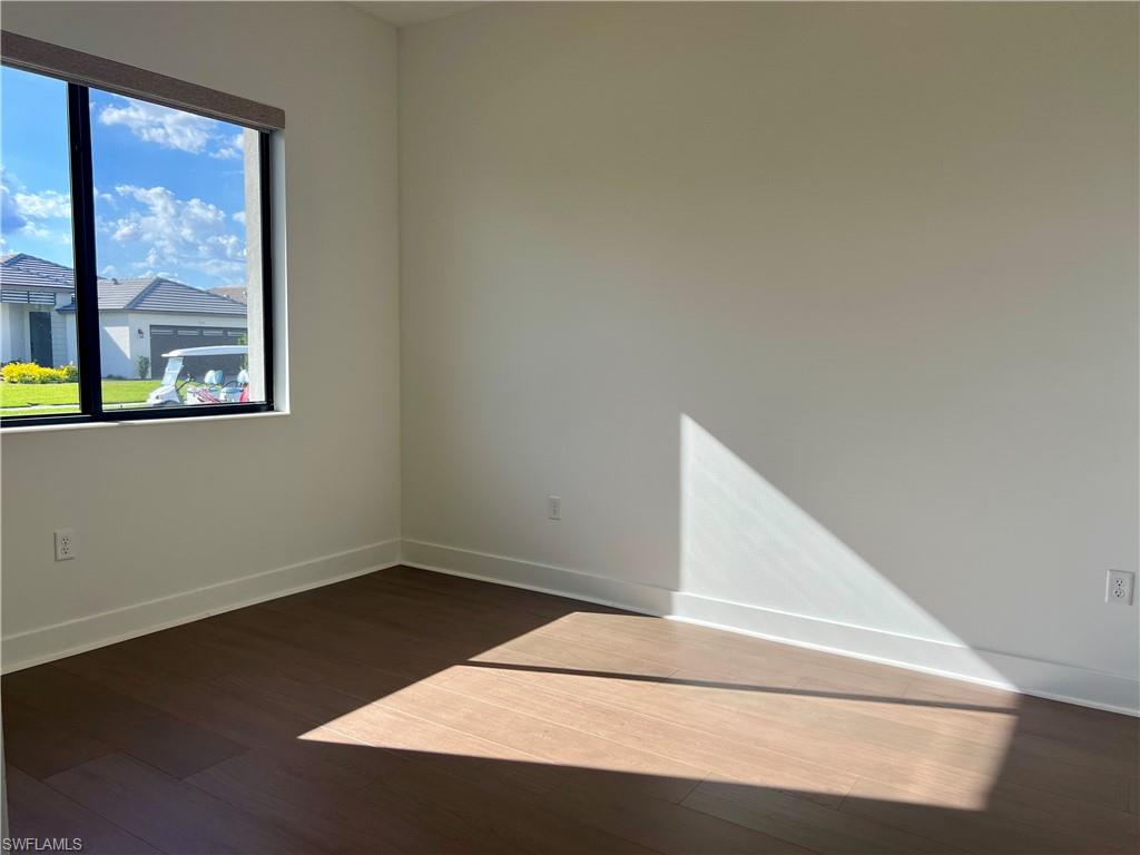 MAPLE RIDGE - Residential Lease