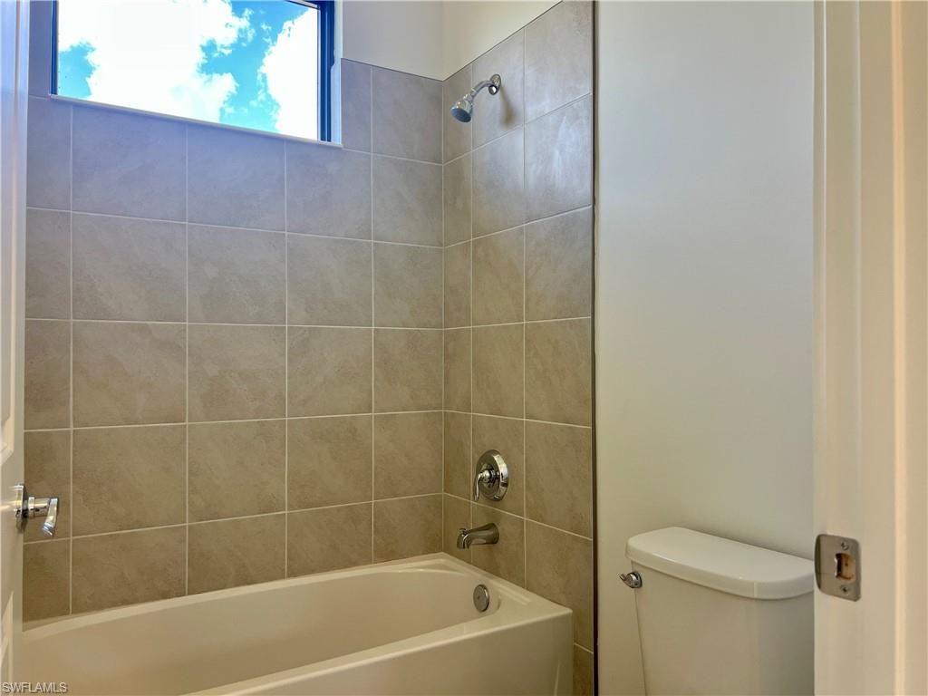 MAPLE RIDGE - Residential Lease