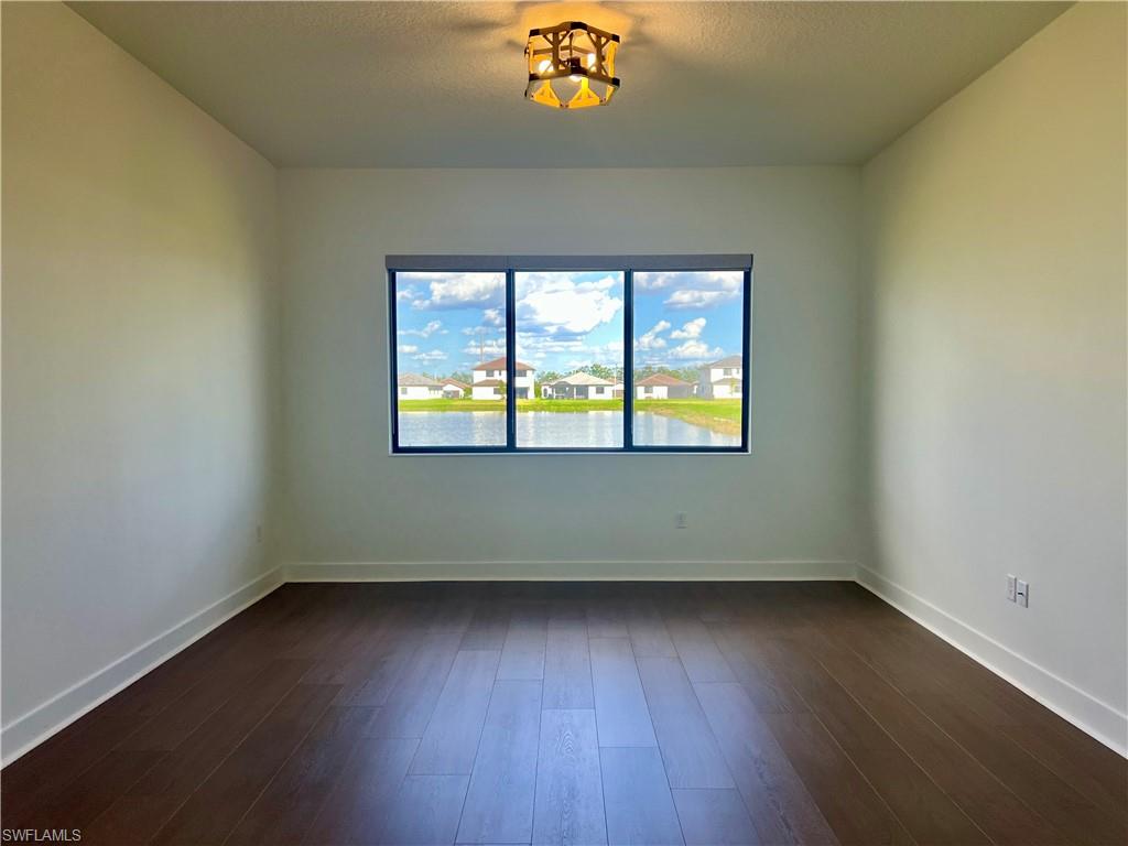 MAPLE RIDGE - Residential Lease