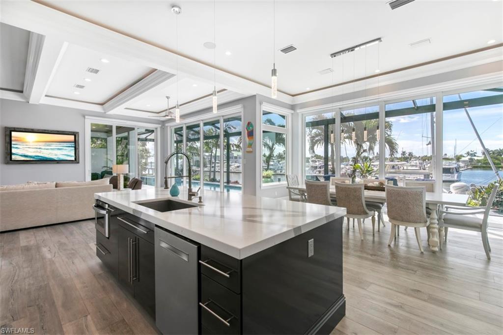 MARCO ISLAND - Residential