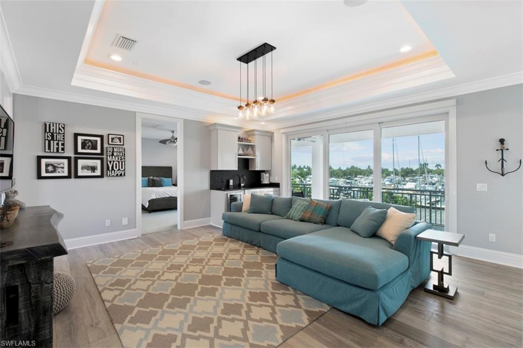 MARCO ISLAND - Residential
