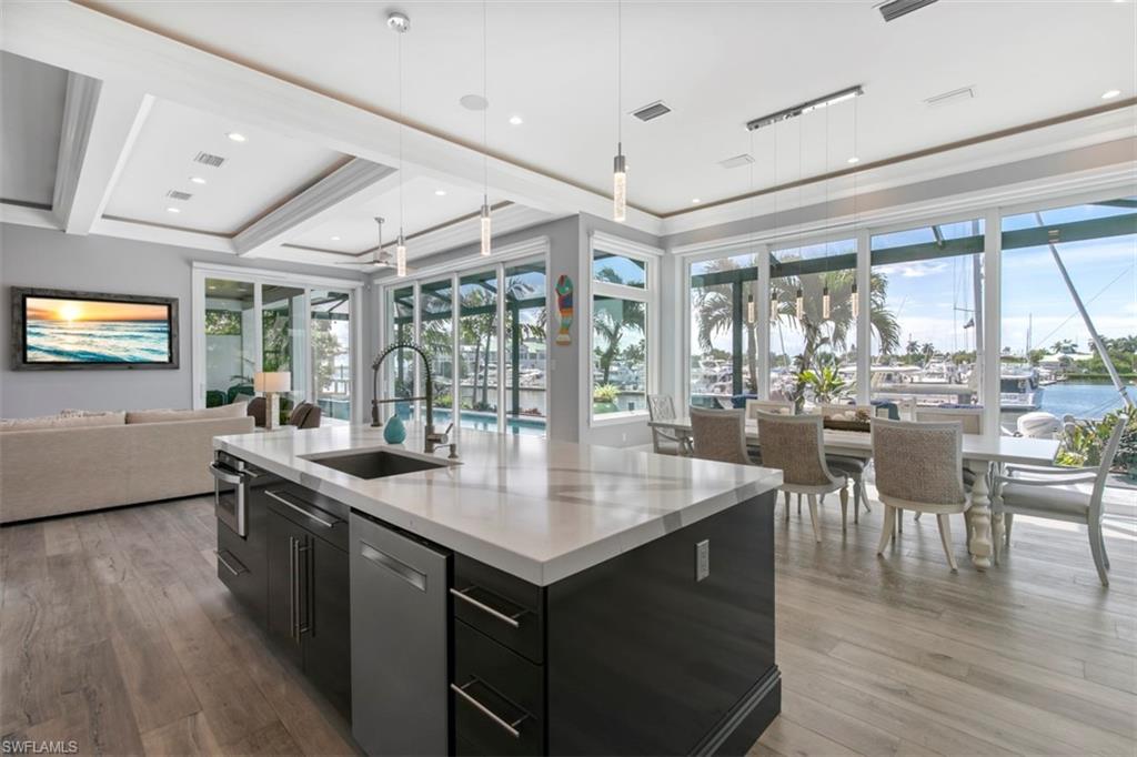 MARCO ISLAND - Residential