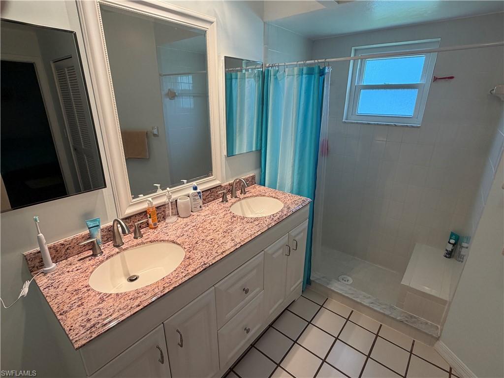 SABAL SPRINGS GOLF AND RACQUET CLUB - Residential