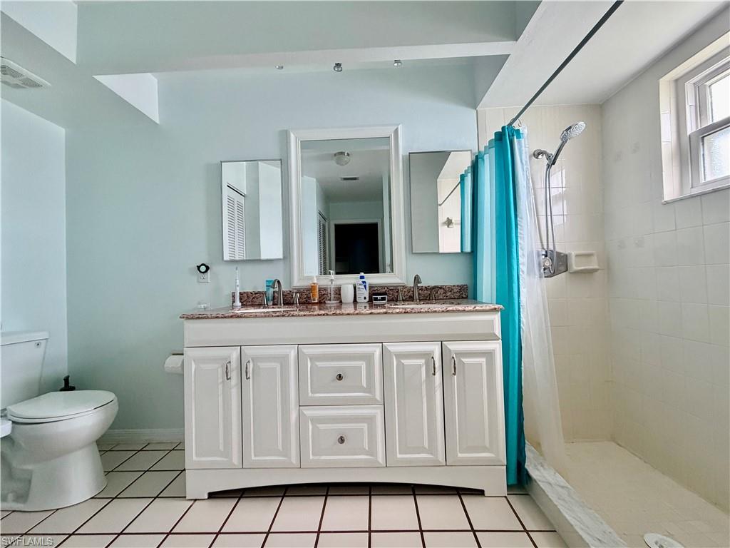 SABAL SPRINGS GOLF AND RACQUET CLUB - Residential