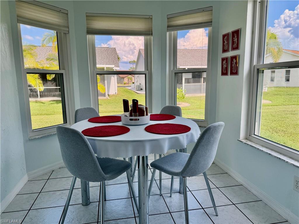 SABAL SPRINGS GOLF AND RACQUET CLUB - Residential