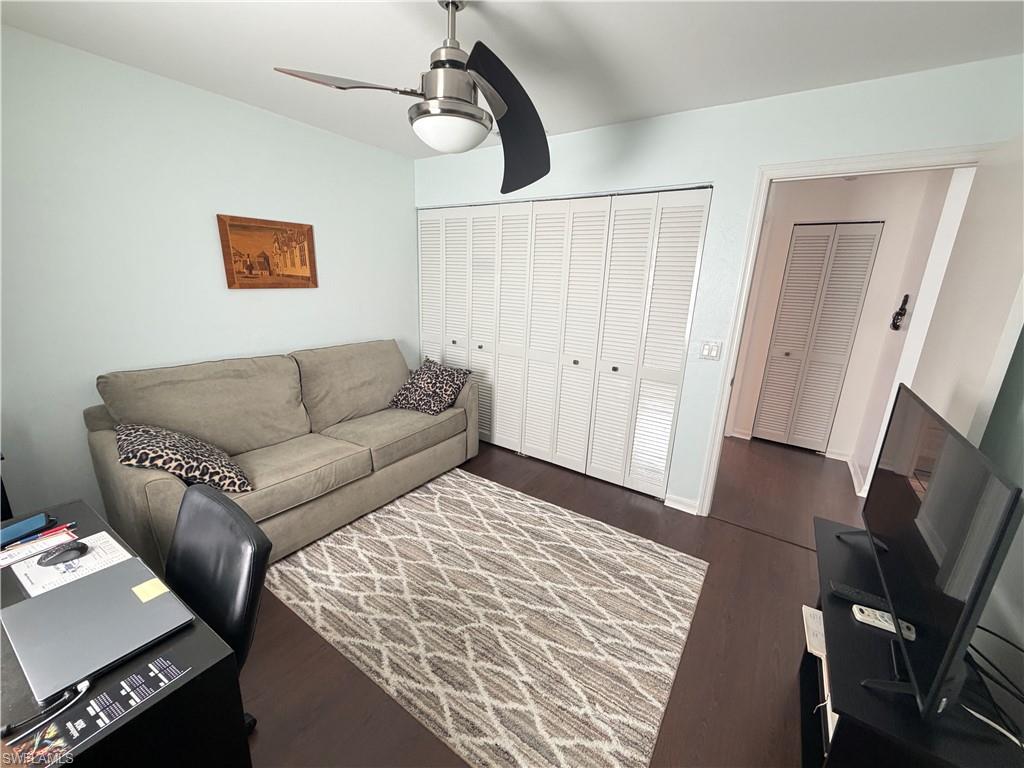 SABAL SPRINGS GOLF AND RACQUET CLUB - Residential