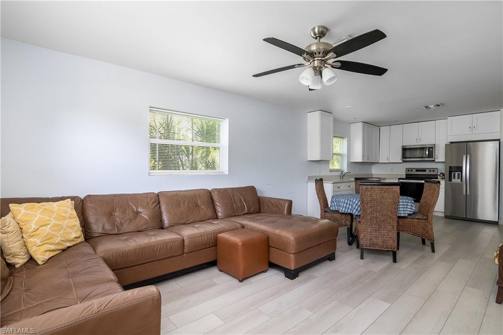 FORT MYERS SHORES - Residential