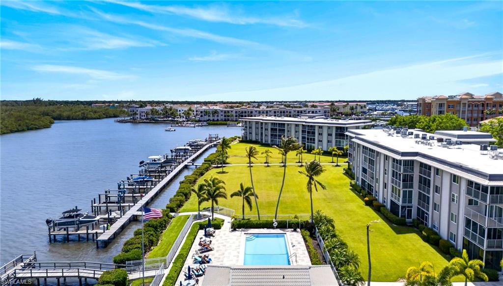 MARINERS COVE - Residential