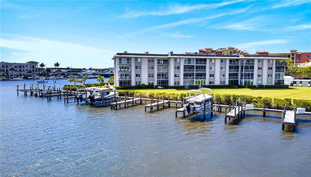 MARINERS COVE - Residential