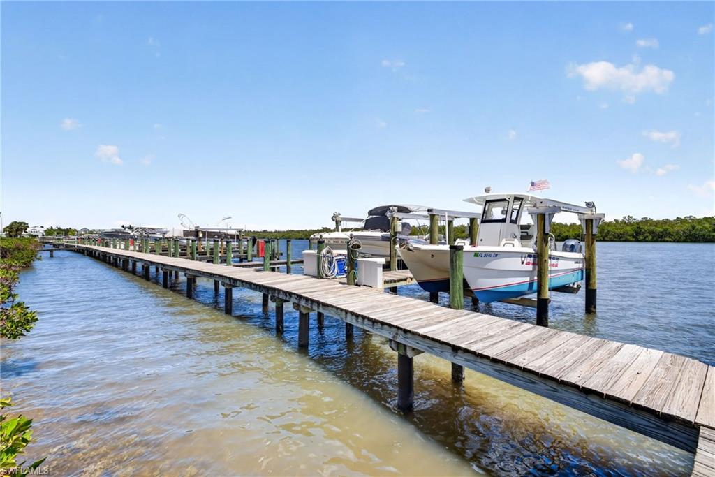 MARINERS COVE - Residential