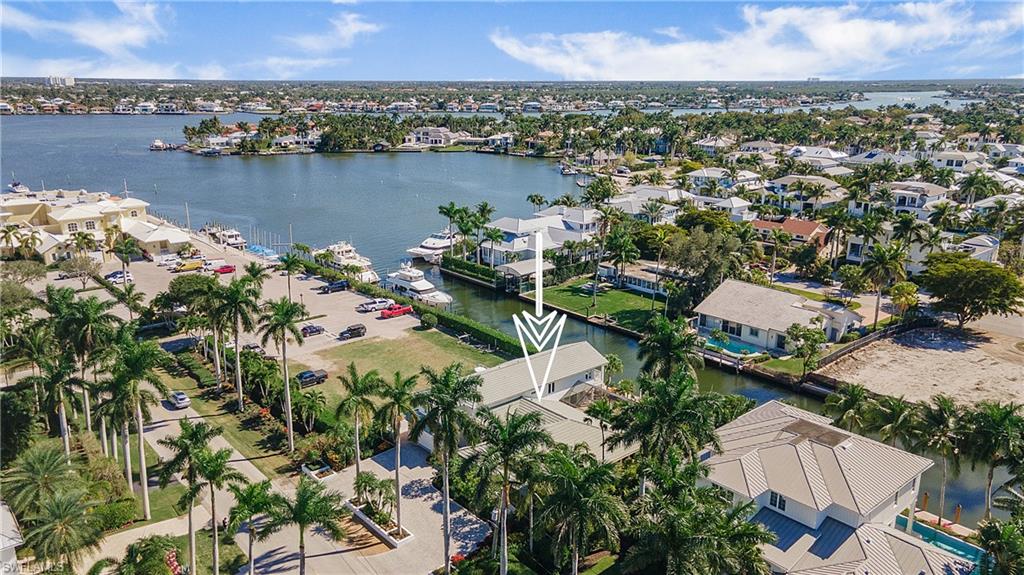 AQUALANE SHORES - Residential