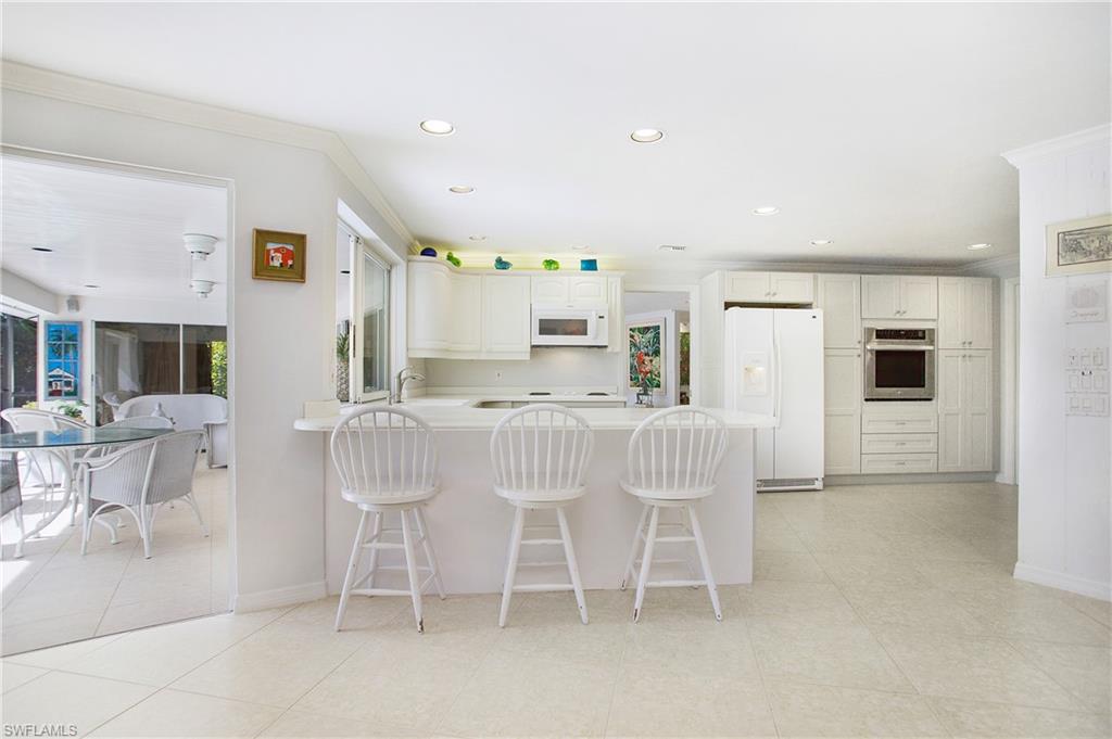 AQUALANE SHORES - Residential