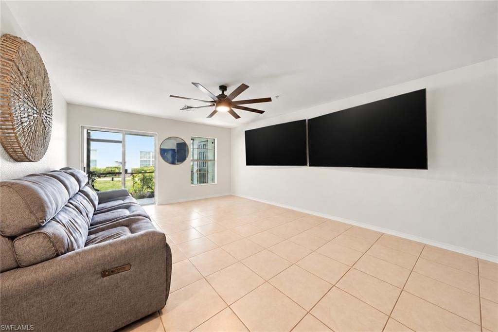 9097 Gervais CIR 1808