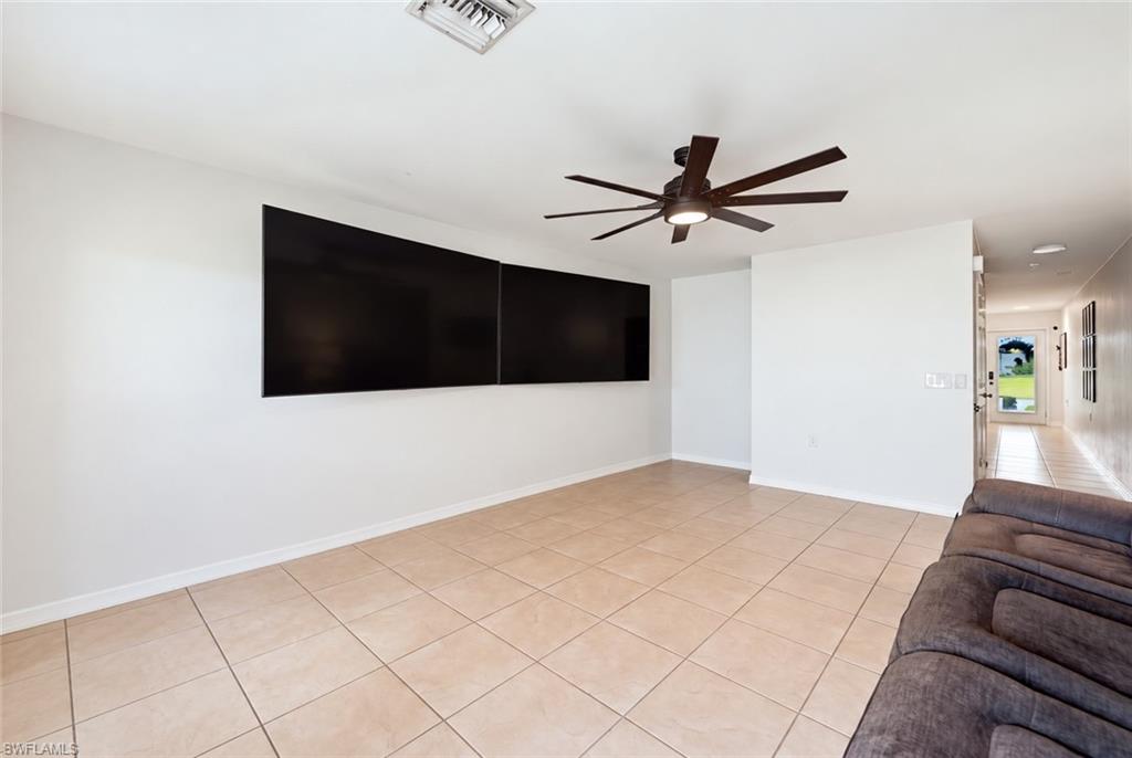9097 Gervais CIR 1808