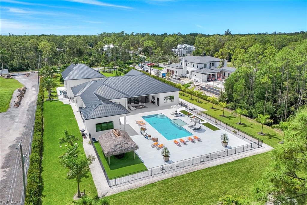 LIVINGSTON WOODS - Residential