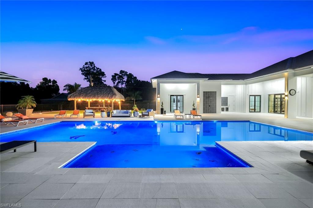 LIVINGSTON WOODS - Residential