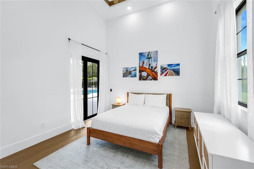 LIVINGSTON WOODS - Residential