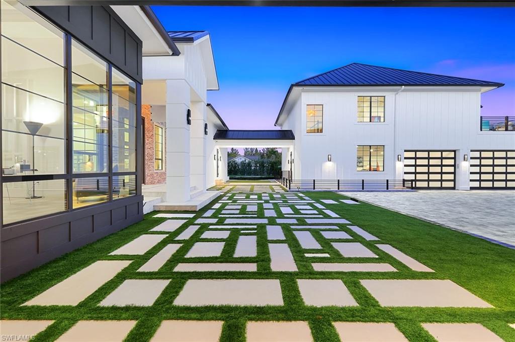 LIVINGSTON WOODS - Residential