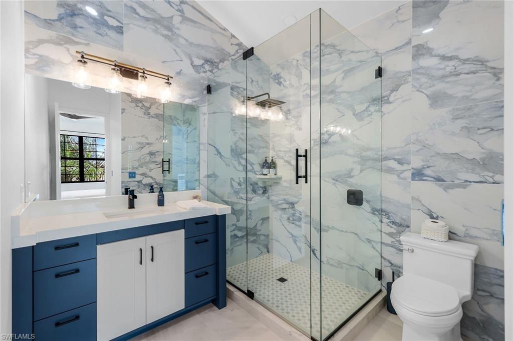 LIVINGSTON WOODS - Residential