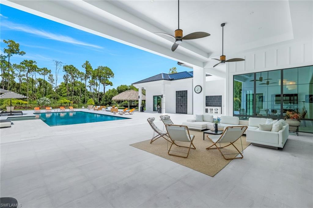 LIVINGSTON WOODS - Residential