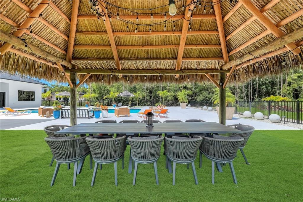 LIVINGSTON WOODS - Residential