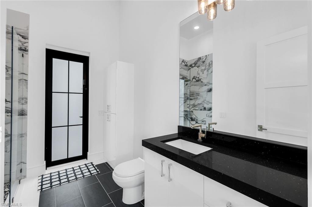 LIVINGSTON WOODS - Residential