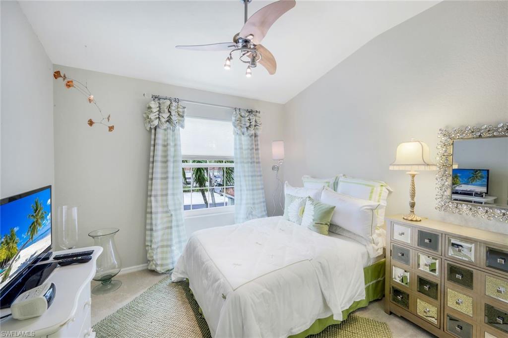 LIGHTHOUSE BAY - Residential