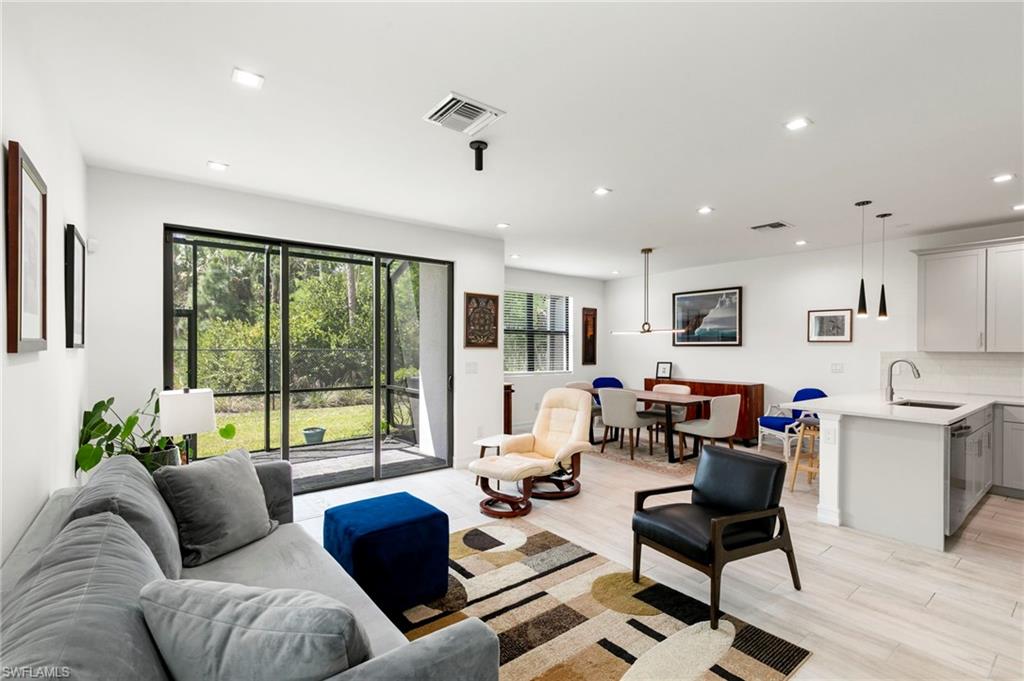 VANDERBILT RESERVE - Residential