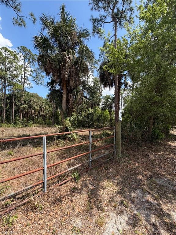 SUNCOAST ESTATES UNREC - Land